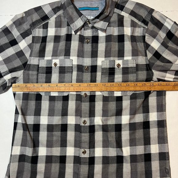 Men's The North Face Long Sleeve Plaid Black White Button Up Shirt Size Medium - Picture 4 of 8